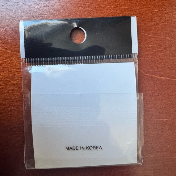 Belly button ring - Picture 2 of 2